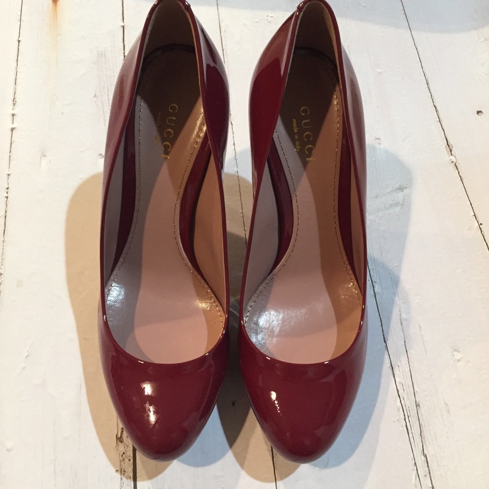 Gucci high heel pump